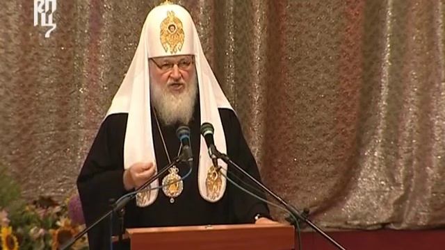 Встреча Патриарха Кирилла со студентами ДНУ. Часть 1 смотреть онлайн