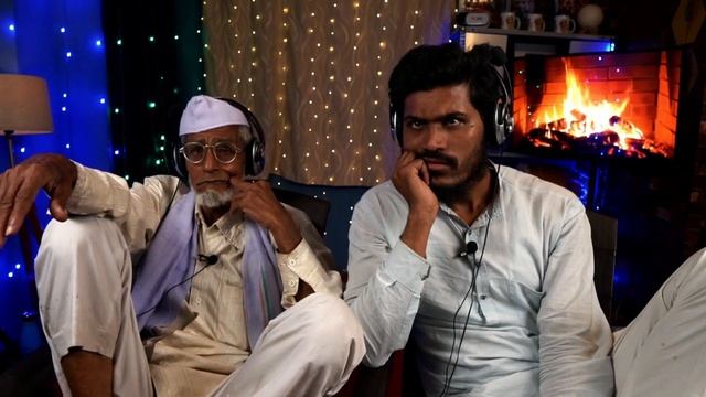 Puss in Boots 2011: Villagers' First-Time Viewing Experience and Reactions! React 2.0 смотреть онлайн