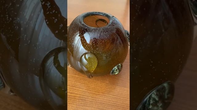 Винтажная ваза. Чехия. Семидесятые годы. Медовое стекло. смотреть онлайн