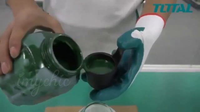 Pistolet de Peinture Électrique 0.8L 500W Total TT5006-2 смотреть онлайн