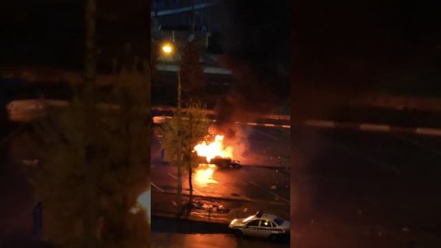 Горит автомобиль у жд Липецк смотреть онлайн