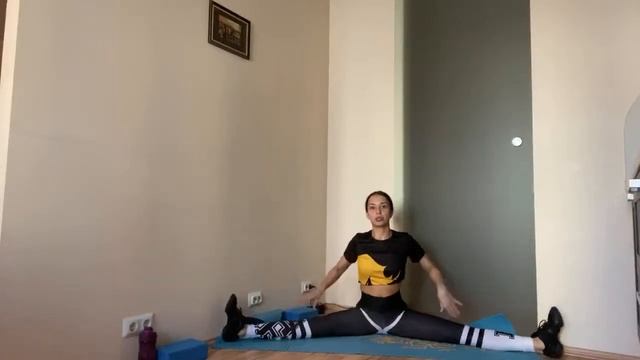 Растяжка с элементами силовых упражнений от фитнес-тренера команды Prime Kraft - Регины Рудницкой смотреть онлайн