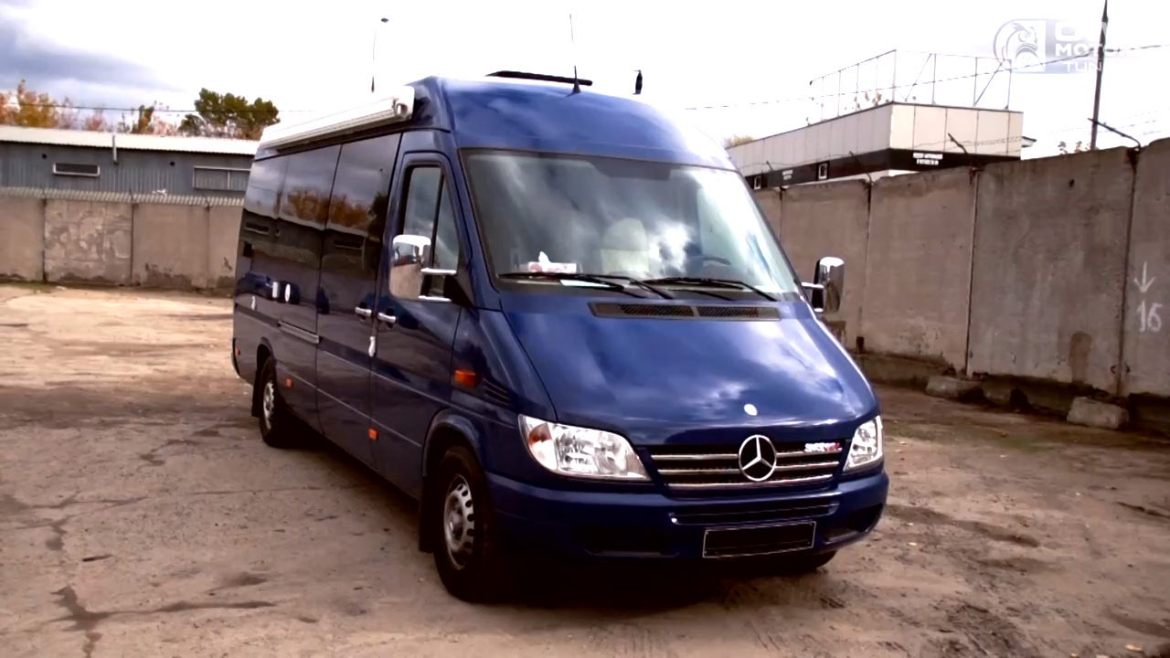 Дом на колесах на базе Mercedes Sprinter Classic смотреть онлайн