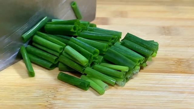 白蘿蔔搭配1塊豆腐，教你新做法，我家一周吃六次都不膩，太香了【阿朝哥美食 】#白蘿蔔 #白蘿蔔料理 #白蘿蔔食譜 #raddish #raddishrecipe смотреть онлайн