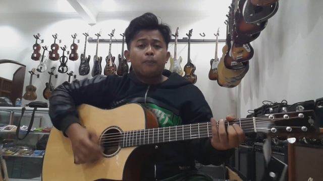 Jual Gitar akustik HEX original Soundtrack - TERIMALAH by #dennystunt смотреть онлайн