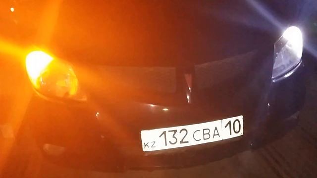 ДХО + поворотники на Pontiac Vibe смотреть онлайн