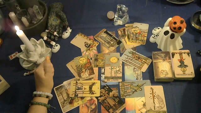 Capricorn tarot reading Oct 2022 смотреть онлайн