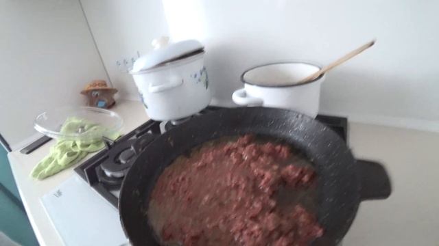 Купили Кровать с мягким изголовьем Готовим комнату Перестановка Уборка смотреть онлайн