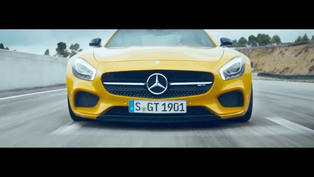 Anuncio Mercedes AMG GT 2015
