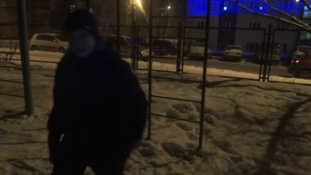 Как можно собрать снег? смотреть онлайн