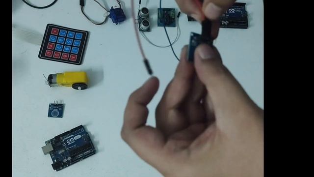 Game controller using Touch Sensor and Python смотреть онлайн