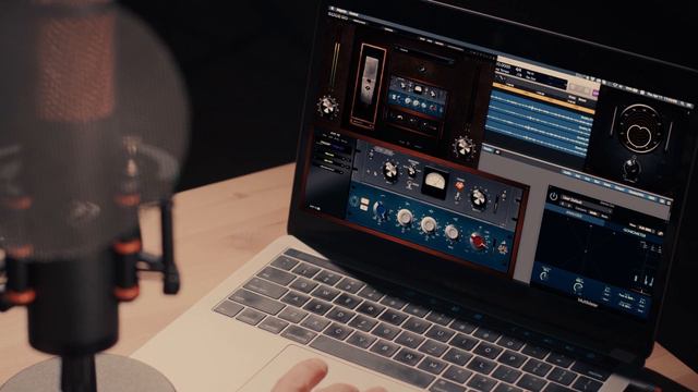 Edge Go - A Studio In A Mic смотреть онлайн