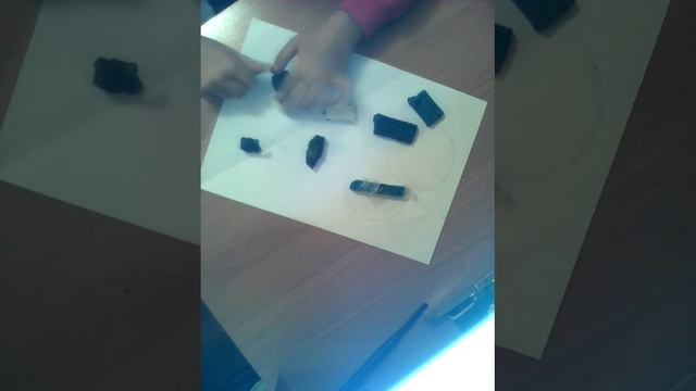 Лепим Кроша из пластилина