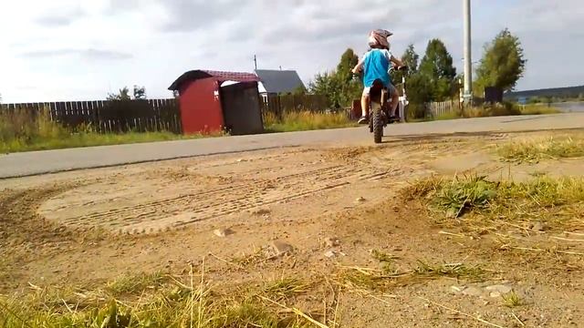 Дрифт на питбайке смотреть онлайн