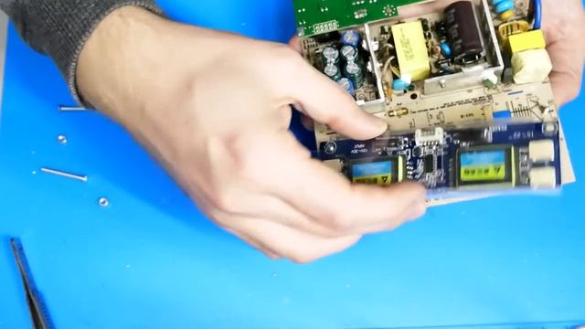 Универсальный инвертор для ламповой подсветки CCFL C Алиэкспресс.mp4