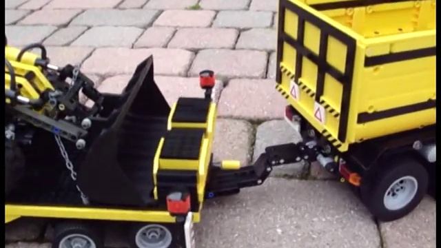 LEGO DUMP TRUCK + DRAWBAR TRAILER SEPHIROT8082.mpg смотреть онлайн