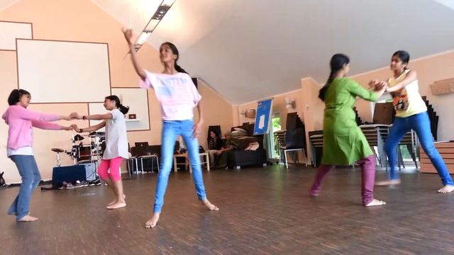 Seeheim-Jugenheim Practice Session Onam Dance 2013 смотреть онлайн