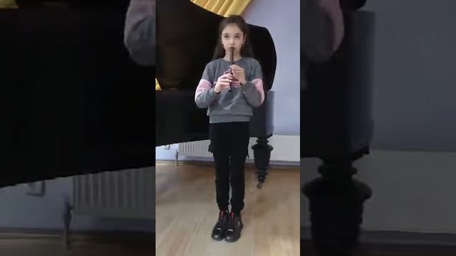 Лучин Христина"Реве та стогне Дніпр широкий"обр.Д.Крижанівського смотреть онлайн