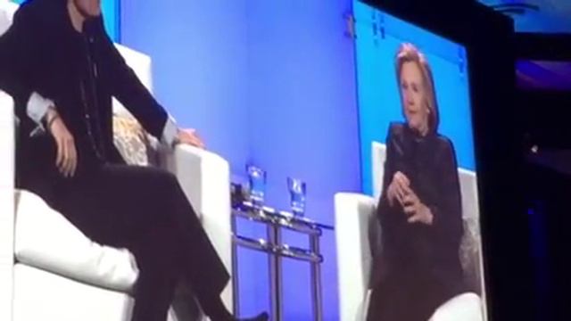 Hillary Clinton at Lead On смотреть онлайн