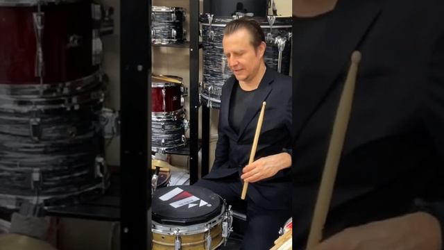 Тройные удары в технике Мёллера🔥 #drumlessons #moellertechniques смотреть онлайн