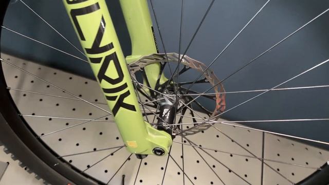 2024 Bold Cycles Linkin Medium Mountain Bike смотреть онлайн