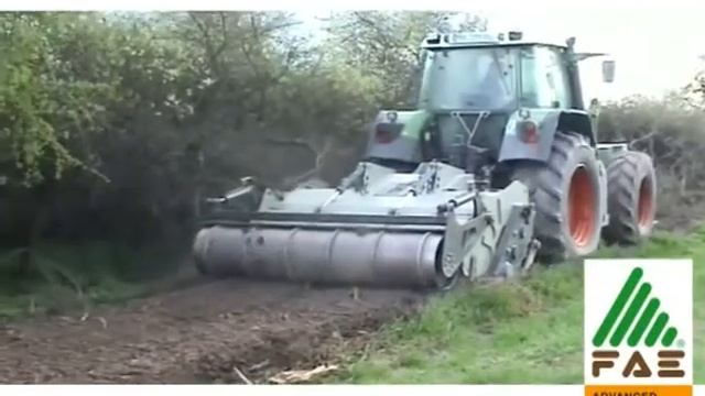 Почвенная фреза для тракторов FAE SSH-225 смотреть онлайн