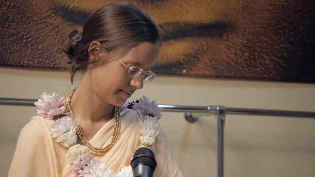 «Принять духовное руководство». Шримати Бхакти Лалита Диди. Украина, Харьков. 16 окрября 2013 смотреть онлайн