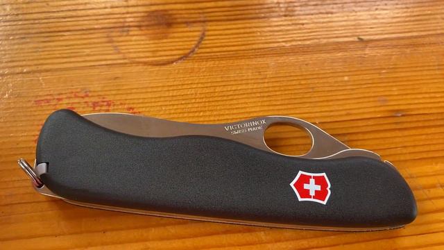 Нож перочинный VICTORINOX Sentinel One Hand (0.8413.M3, Швейцария) Обзор / Swiss Knife смотреть онлайн
