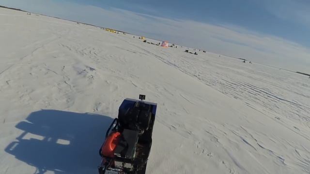 Подледная рыбалка, белое море, у о.Гремиха, о.Падострова, 31.03.18 смотреть онлайн