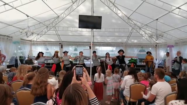 Танец пиратов смотреть онлайн