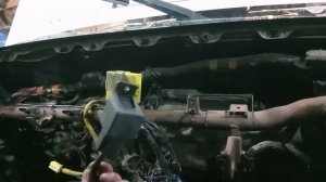 тойота́ Ленд Крузер Прадо 95 кузов : при включении передачи глохнет.