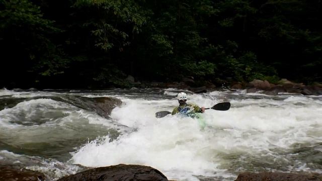Looping a 9' Race Boat Dagger Kayaks Phantom смотреть онлайн
