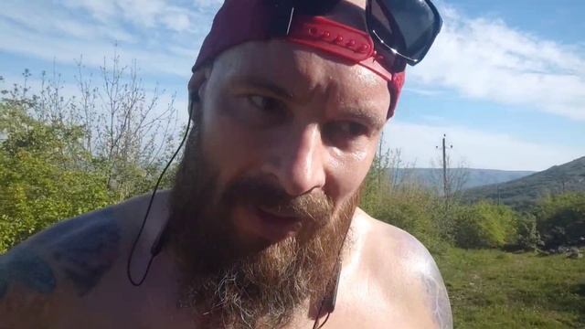 Шикарный маршрут. Андрусово-Мраморная пещера-Перевальное. Отдых в Крыму. РАССКАЖУ НА БЕГУ смотреть онлайн