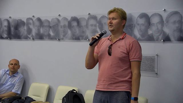 Семинар «Горячее сердце, невидимая рука, чистый разум» смотреть онлайн