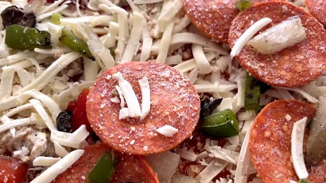 ?Palermo’s Primo Thin Supreme Pizza - Frozen Pizza Review смотреть онлайн