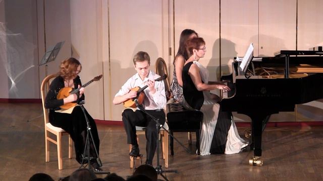 Tatiana Nenashevа (domra) Sarasate "Navarra" смотреть онлайн