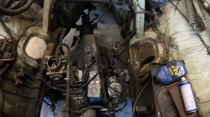 ЗАМЕНА ШКВОРНЕЙ НА ШАРОВУЮ ПОДВЕСКУ ГАЗ-24.ДЕДЫ ОБЗЫВАЮТСЯ В АВТОМАГАЗИНЕ.