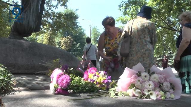 5 серпня у Дніпрі традиційно пройшов День пам’яті академіка Дмитра Яворницького смотреть онлайн