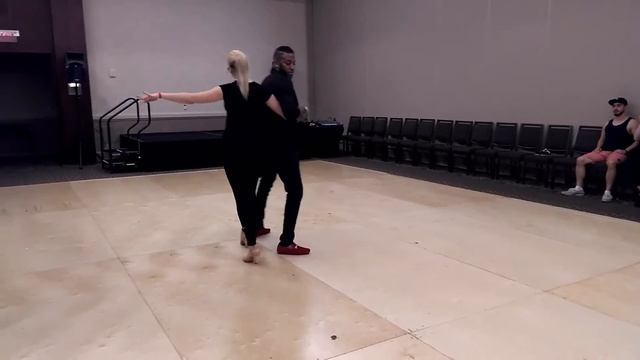 Kizomba intermediate partner work смотреть онлайн