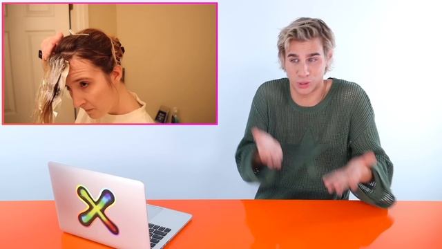 Hairdresser reacts to DIY Highlights at home gone wrong! смотреть онлайн