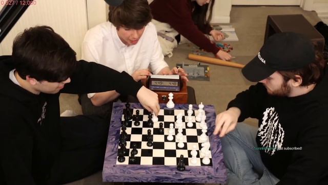 Karls Mom Saves Sapnap from George and Karl... смотреть онлайн