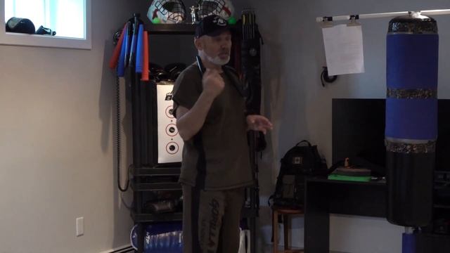 Nunchaku 双節棍 - удары руками -что общего ? Движение ног ... смотреть онлайн