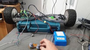 Проводной джойстик для гироскутера.