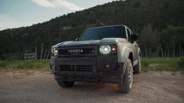 2024 Toyota Land Cruiser | First Look смотреть онлайн