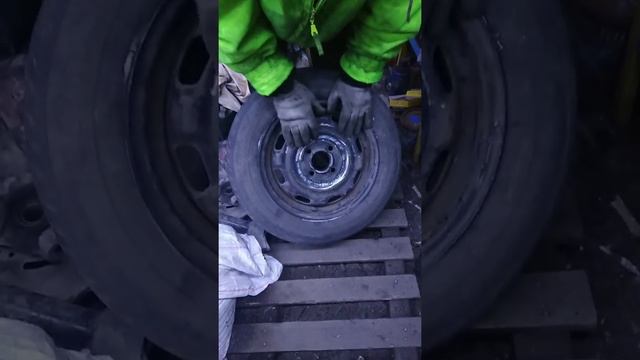 Делаем колеса на минитрактор (минипогрузчик). смотреть онлайн