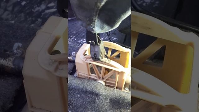 Как отрегулировать рычаг переключения скоростей на Шевроле Ланос, Заз Шанс 1,5л смотреть онлайн