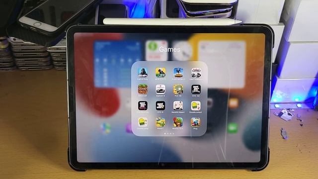 iPad Pro for gaming? My thoughts смотреть онлайн