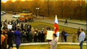 Публикуется впервые. Губернатор Немцов во время путча. Уникальные кадры октября 1993 г.