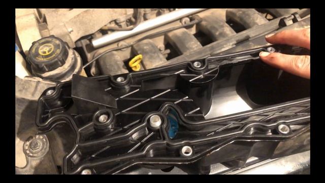 Replacing PCV valve for Land Rover LR2 2008 смотреть онлайн