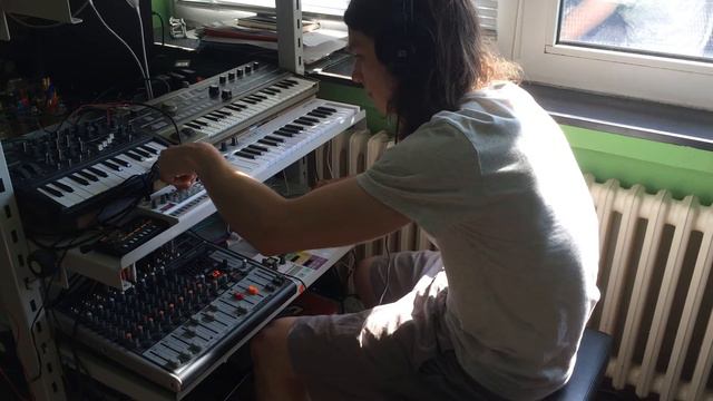 Synth Jam #8 (Arturia KeyStep, Microbrute, BeatStep Pro; Korg Microkorg, Volca Sample) смотреть онлайн